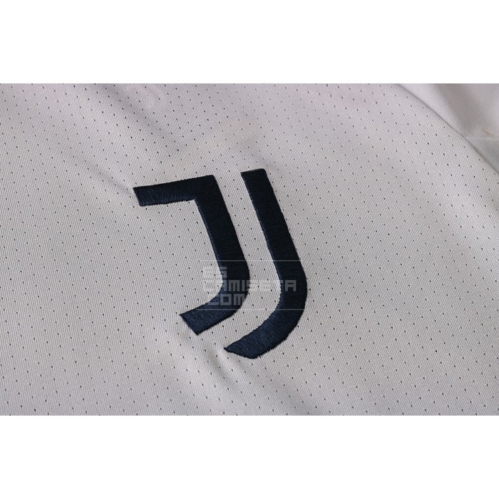 Chandal del Juventus Manga Corta 2020-21 Gris - Haga un click en la imagen para cerrar